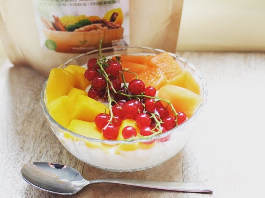 Ekpura: Rode bessen, mango en meloen smoothie bowl