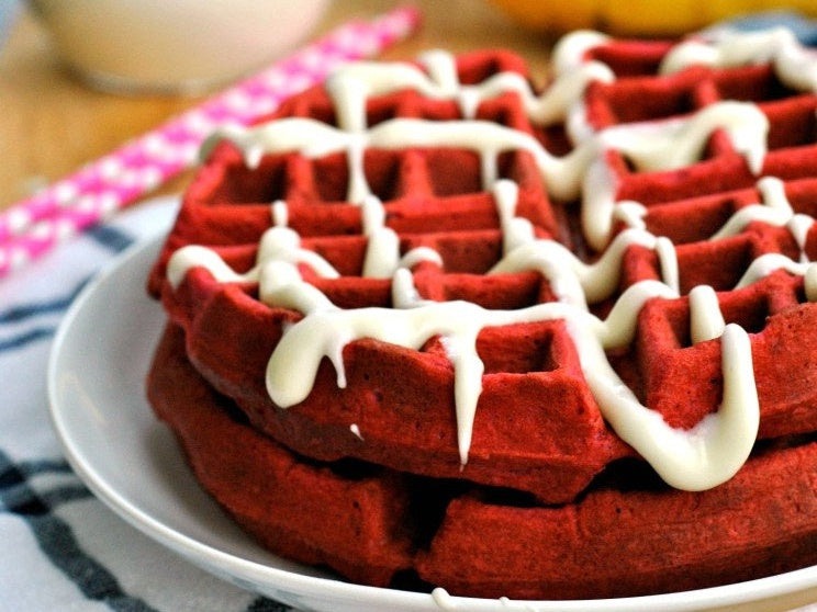 Red Velvet Protein Valentine waffles