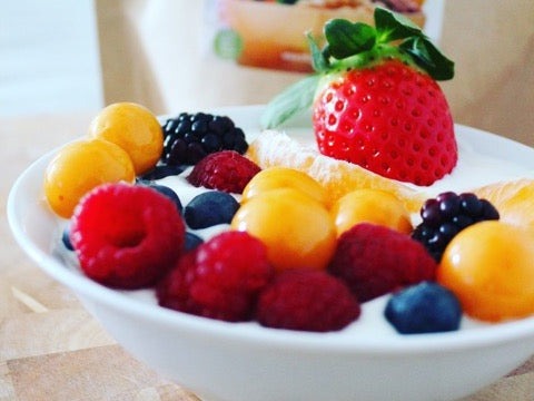 Protein- und Frucht-Smoothie-Bowl